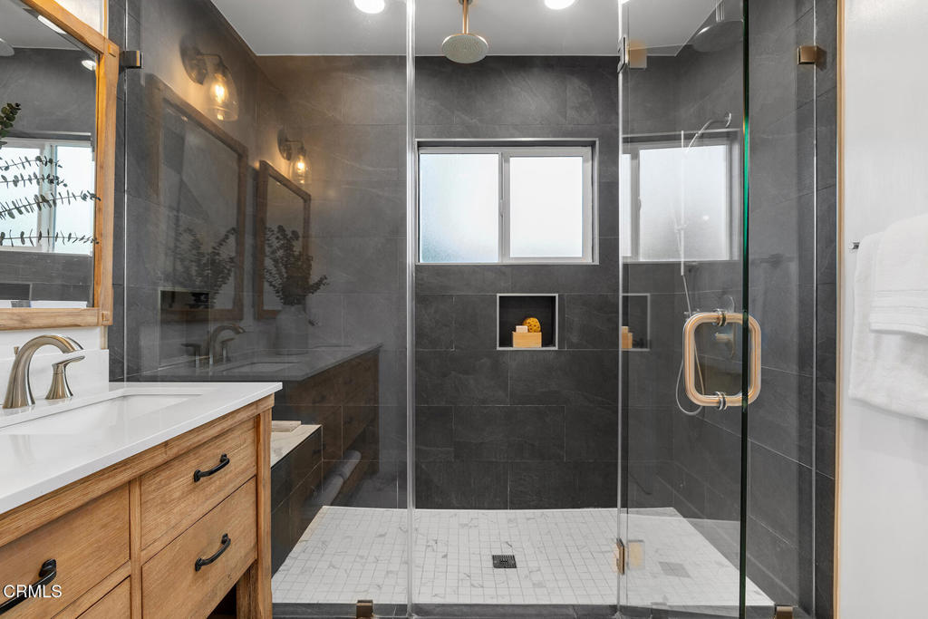 525 N Michillinda Avenue