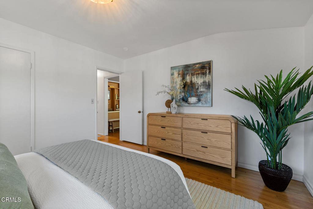 525 N Michillinda Avenue