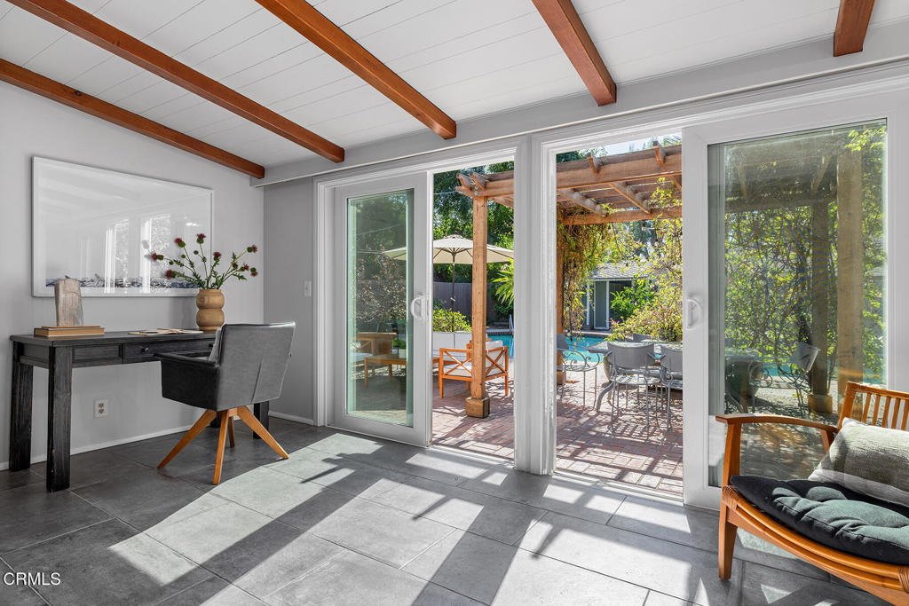 525 N Michillinda Avenue