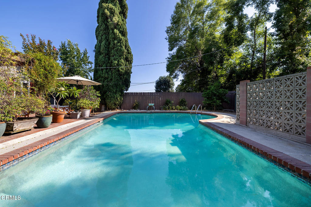 525 N Michillinda Avenue