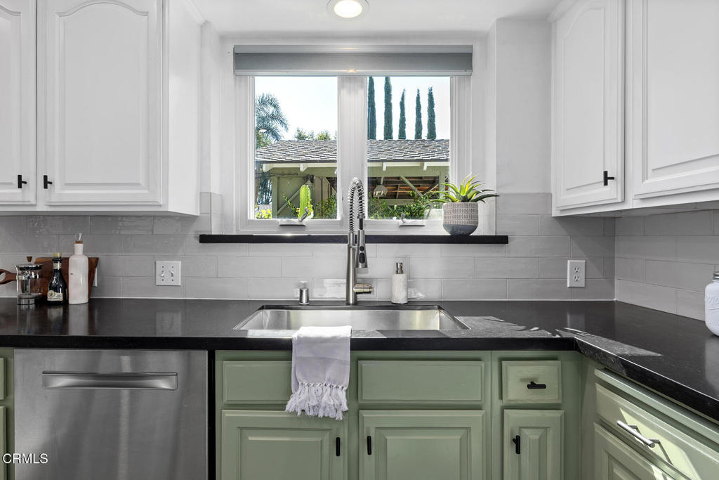 525 N Michillinda Avenue