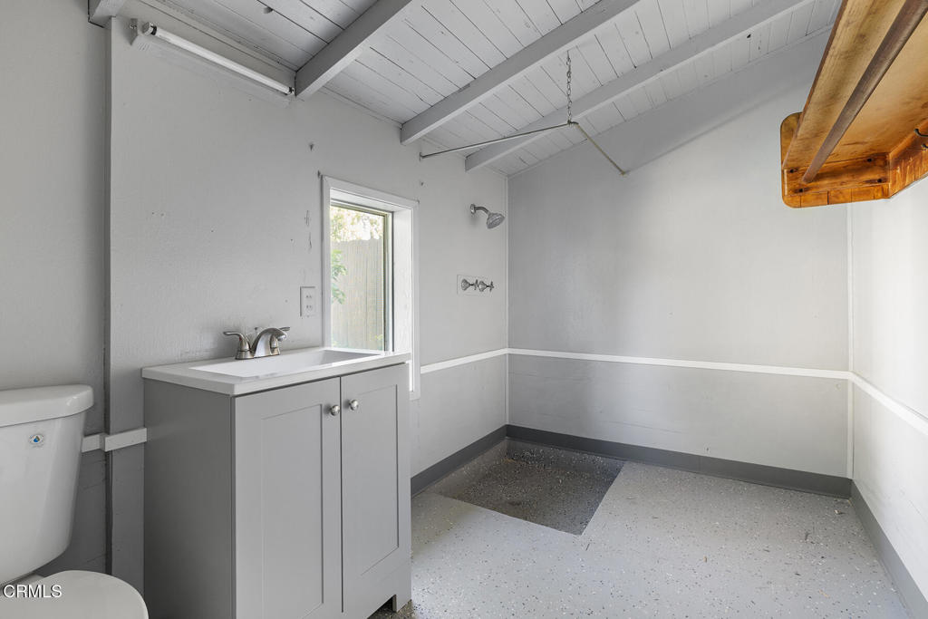 525 N Michillinda Avenue