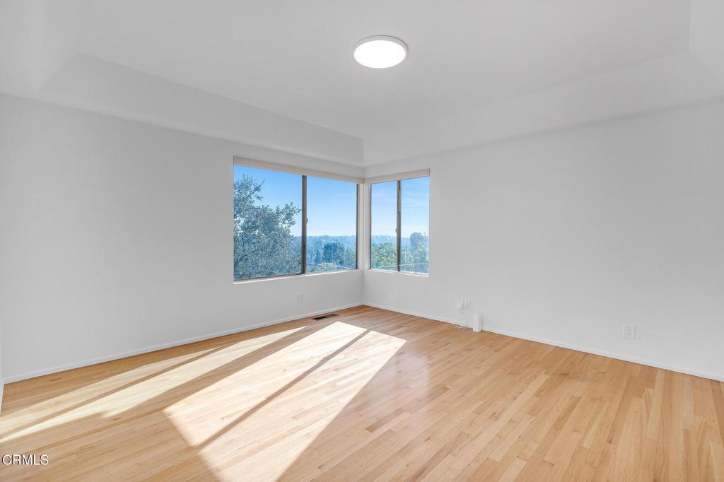 1685 Poppy Peak Drive