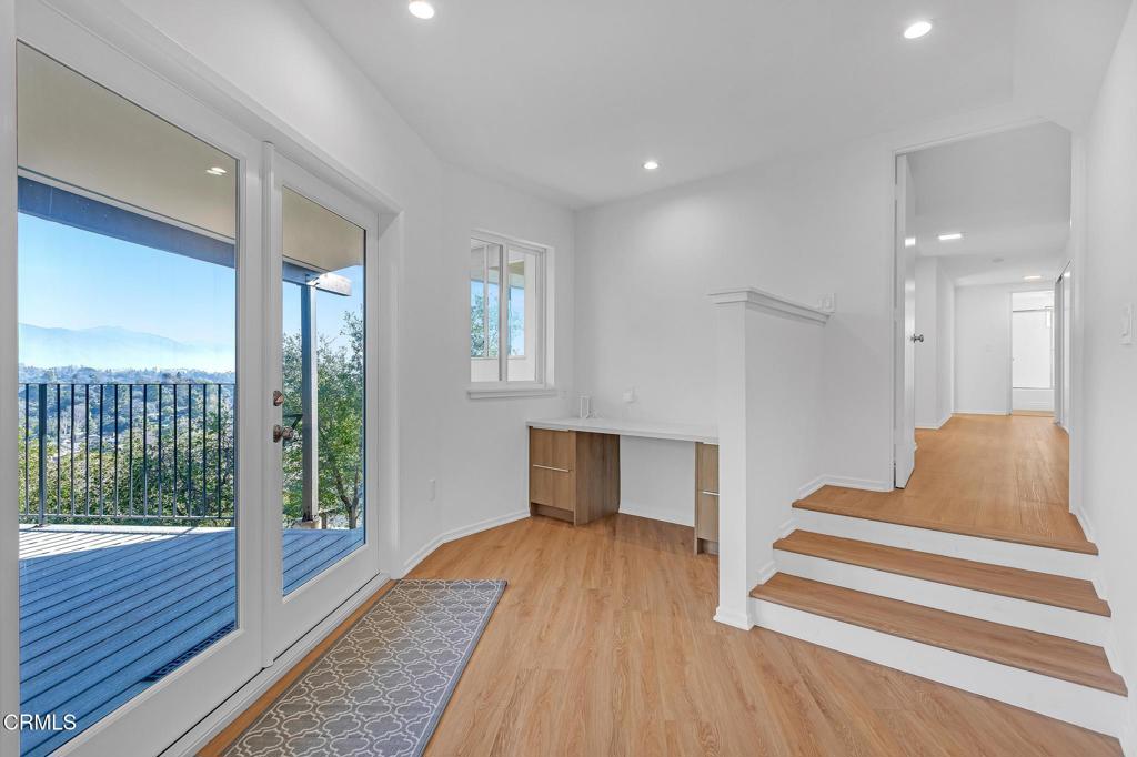 1685 Poppy Peak Drive