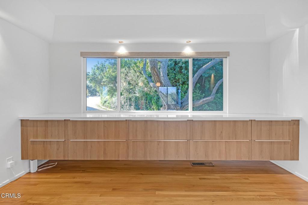 1685 Poppy Peak Drive