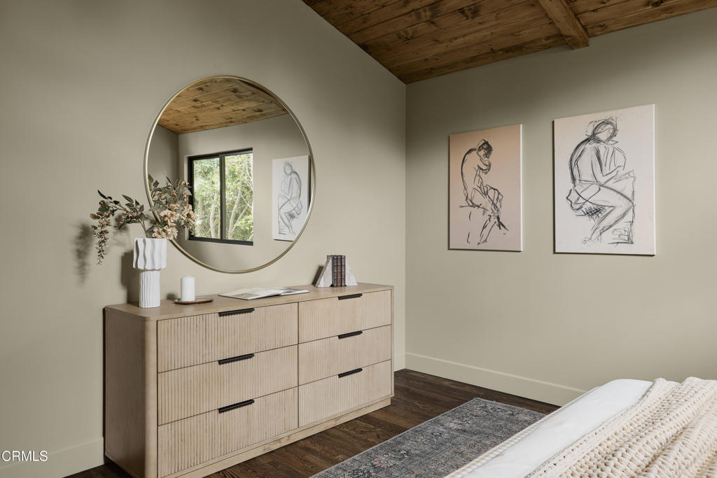 12406 La Maida St Street