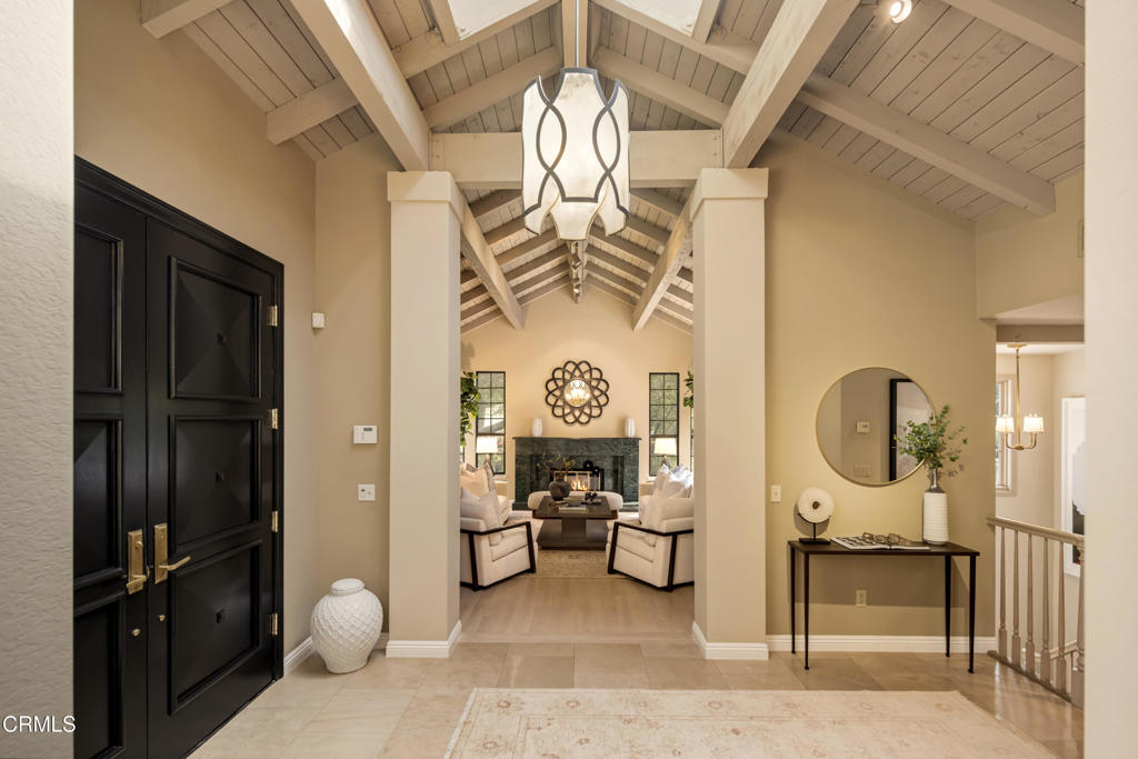 1056 Pine Oak Lane
