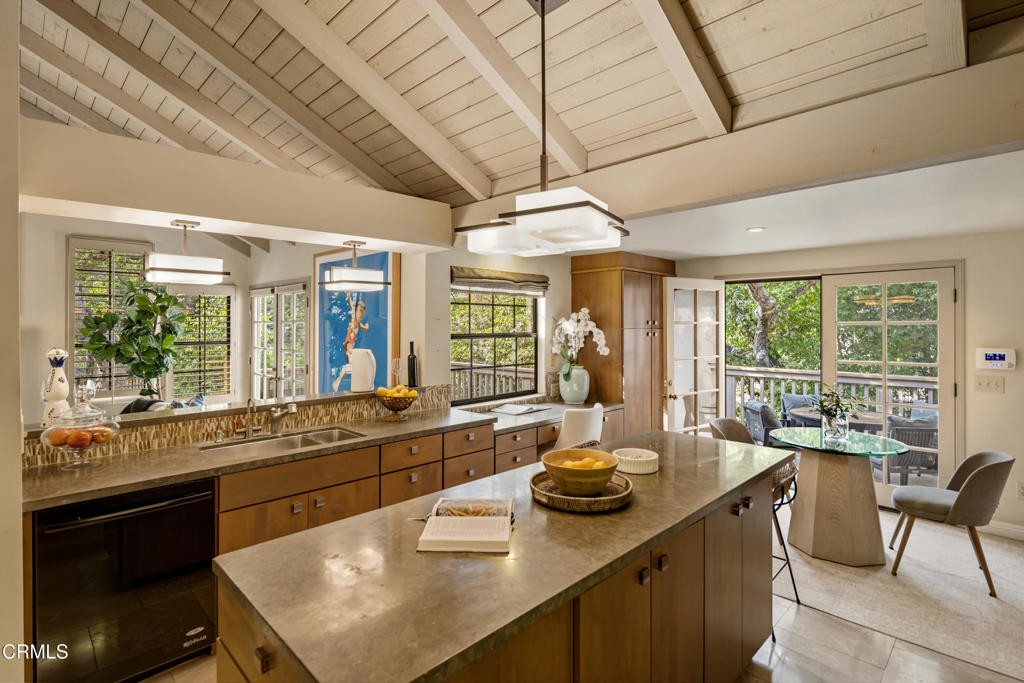 1056 Pine Oak Lane