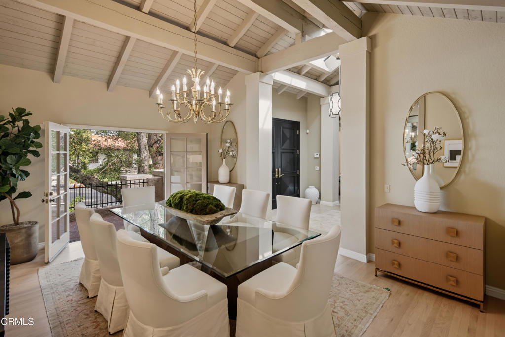 1056 Pine Oak Lane