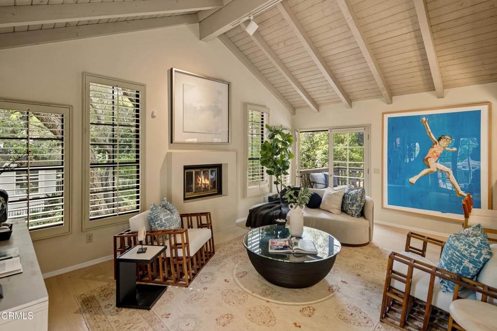 1056 Pine Oak Lane