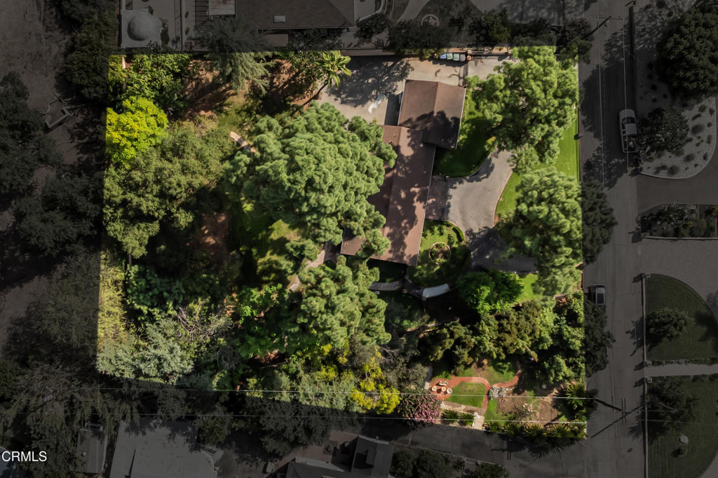 3289 Fairpoint Street