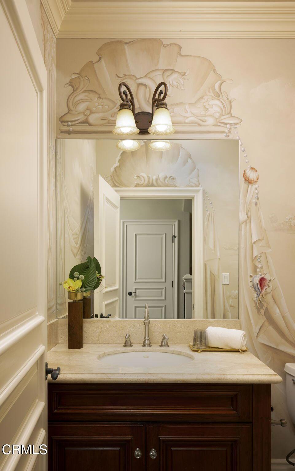 600 S Orange Grove Boulevard 2