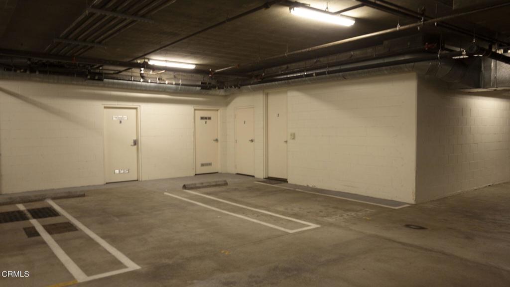 600 S Orange Grove Boulevard 2