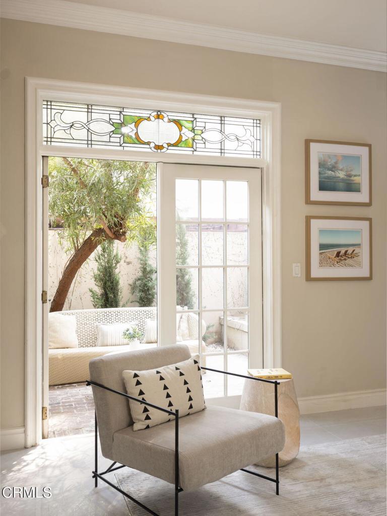 600 S Orange Grove Boulevard 2