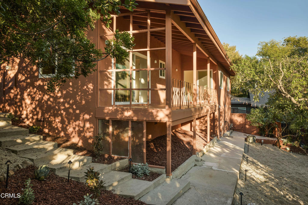 6002 Springvale Drive