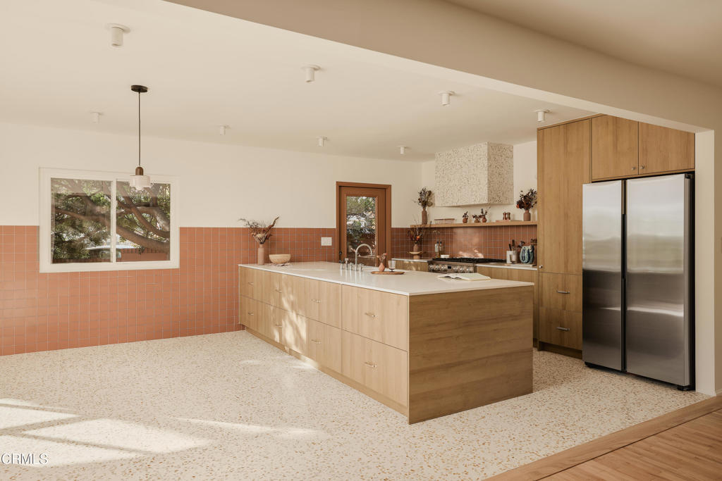 6002 Springvale Drive