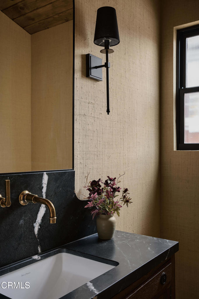 12406 La Maida Street