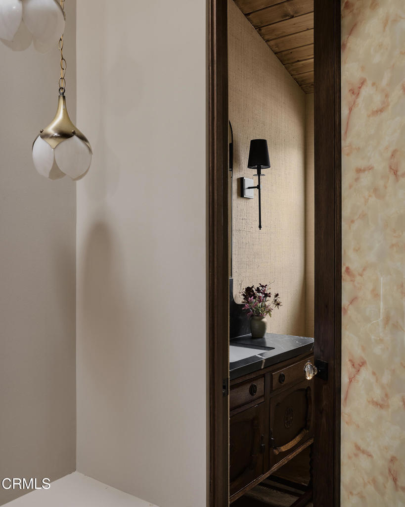 12406 La Maida Street