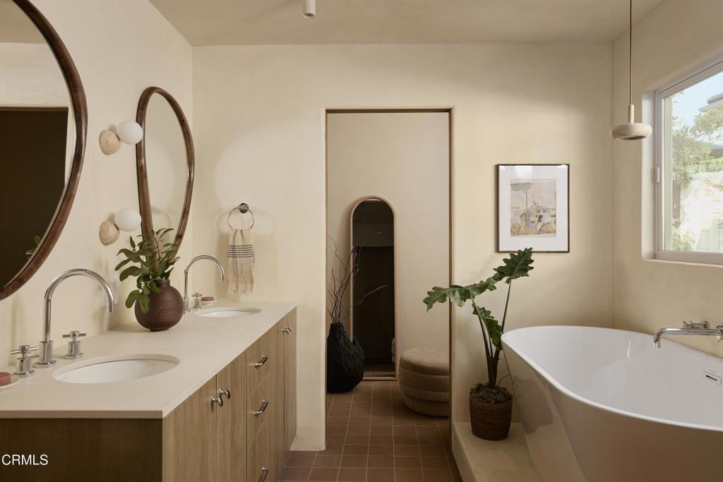 4781 Round Top Drive