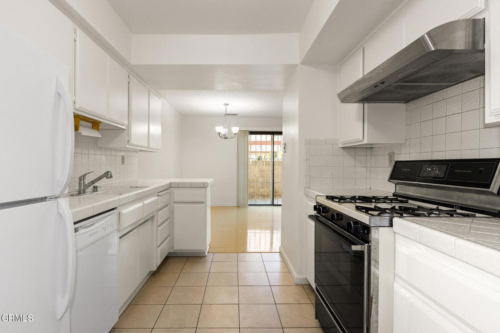 213 S Chandler Avenue C