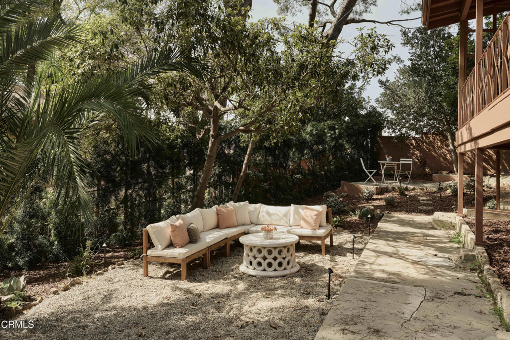 6002 Springvale Drive