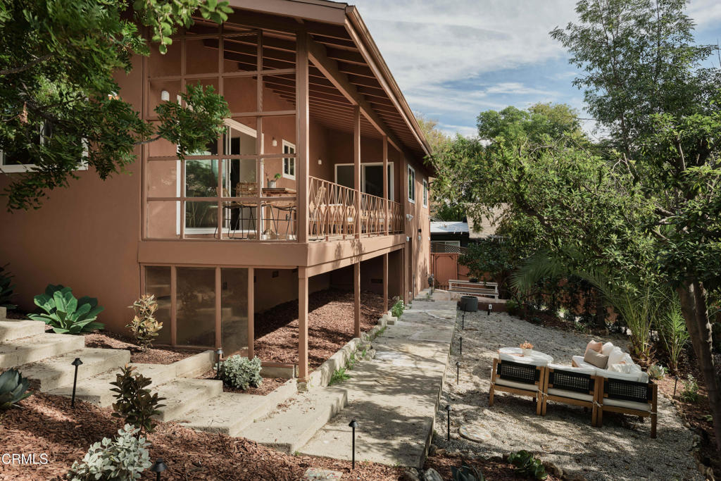 6002 Springvale Drive