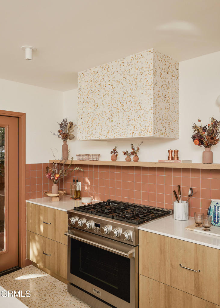 6002 Springvale Drive