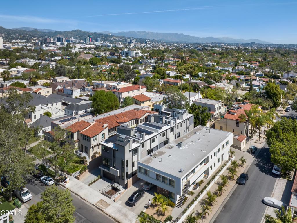 508 N Sycamore Avenue