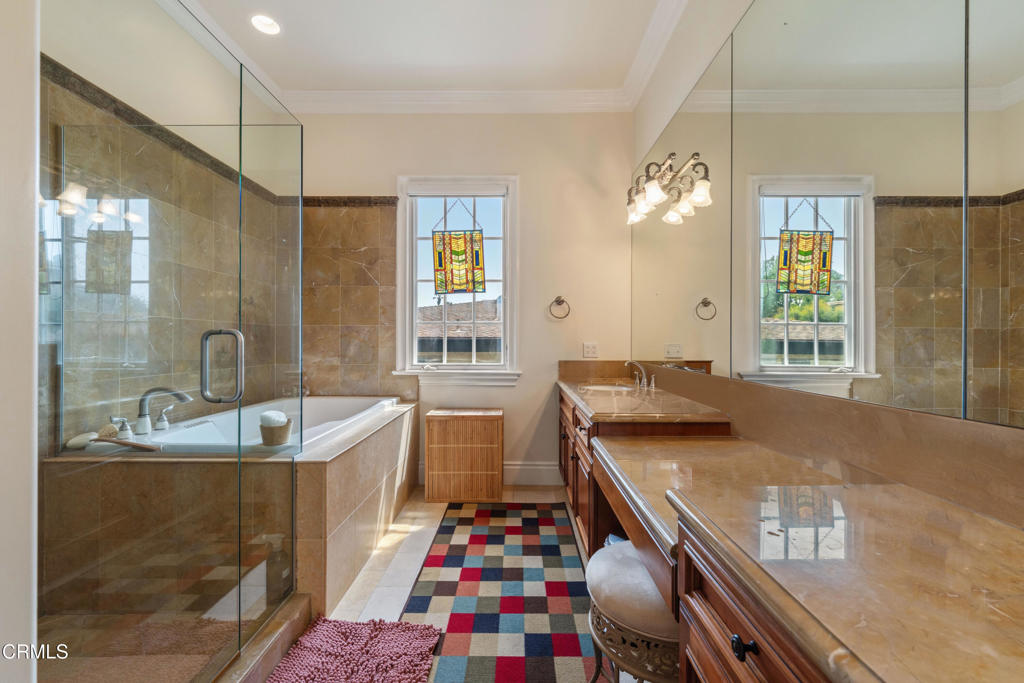 600 S Orange Grove Boulevard 5