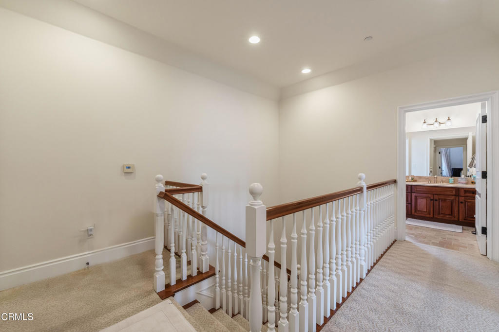 600 S Orange Grove Boulevard 5