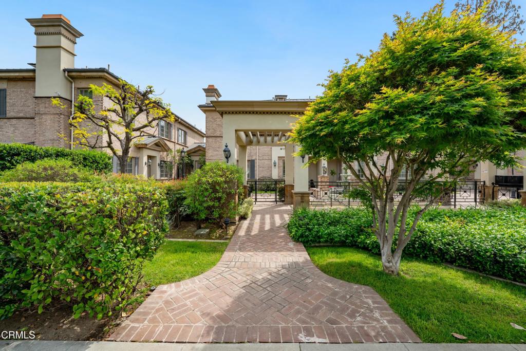 600 S Orange Grove Boulevard 5