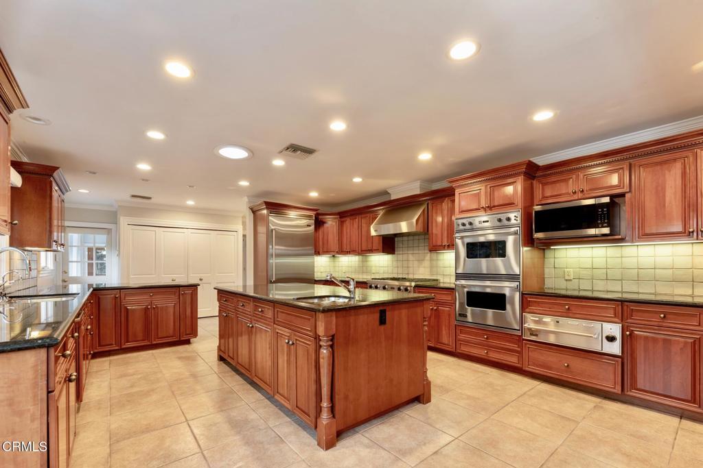 1650 Knollwood Drive