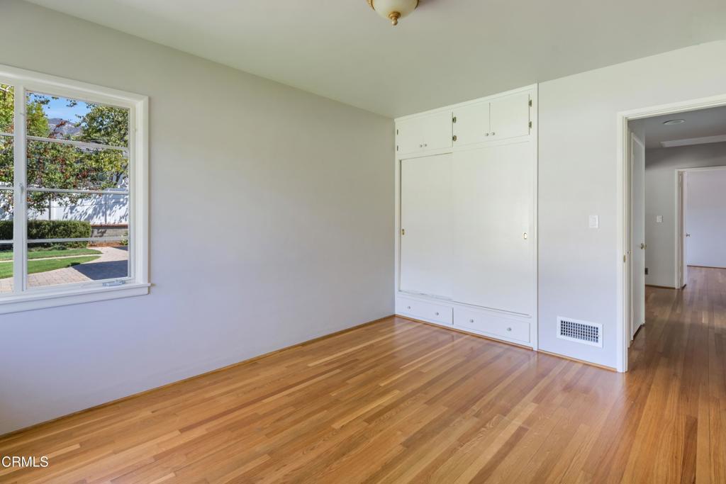4817 Fairlawn Drive