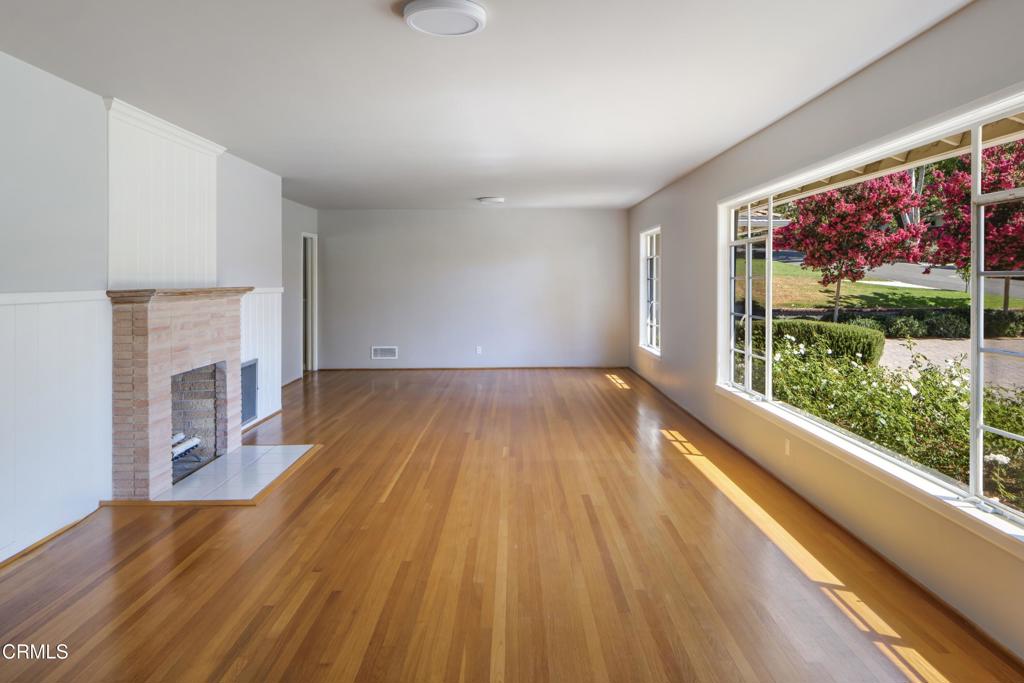 4817 Fairlawn Drive