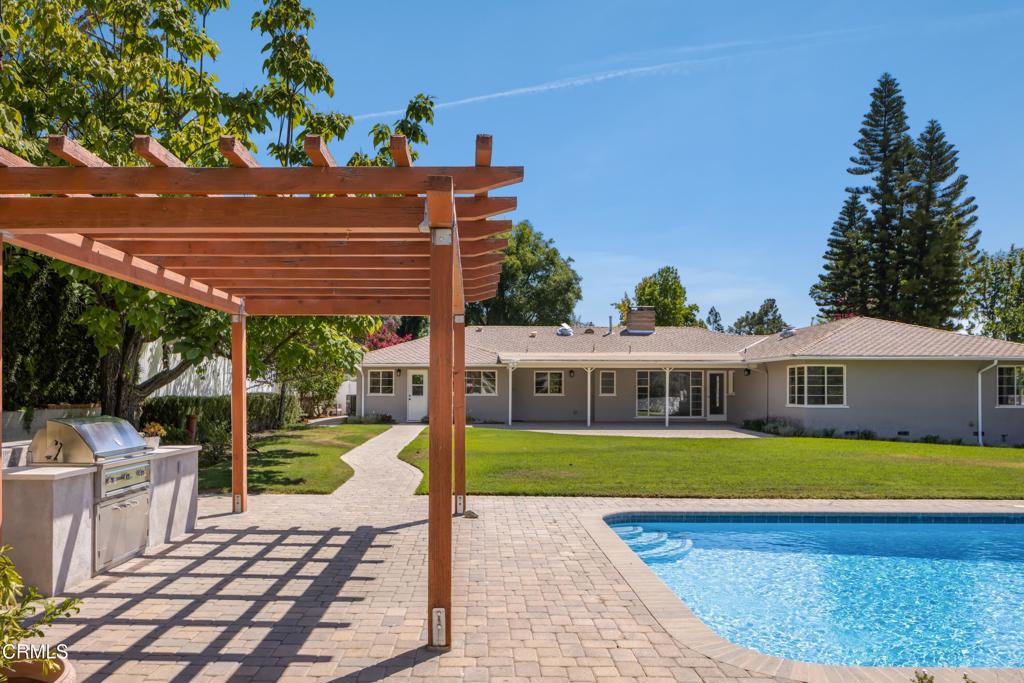 4817 Fairlawn Drive