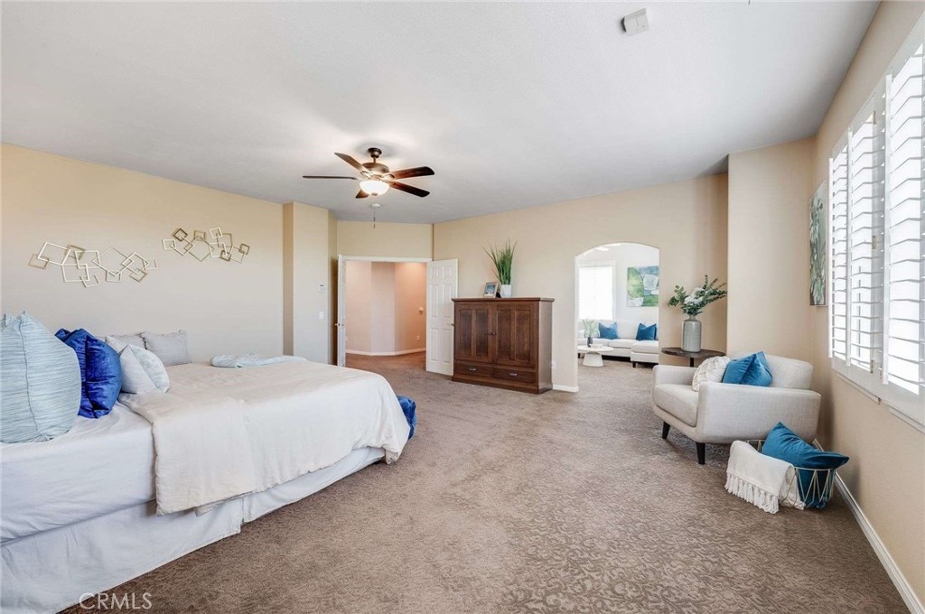 8911 Mustang Road