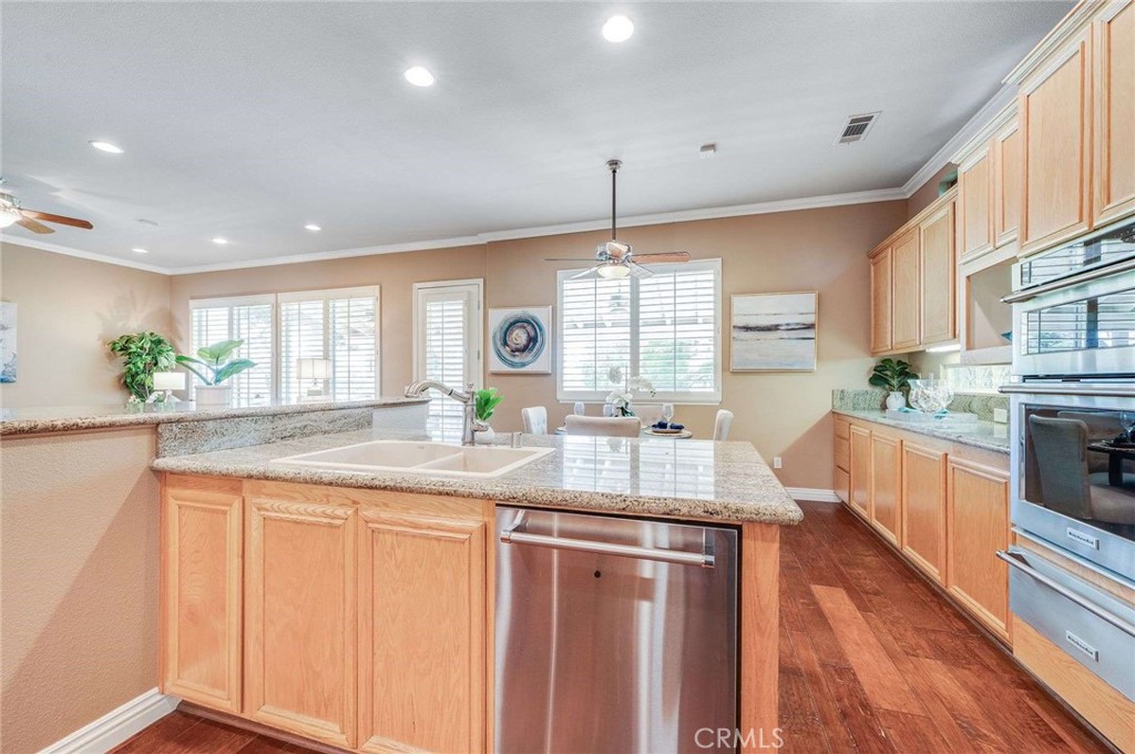 8911 Mustang Road