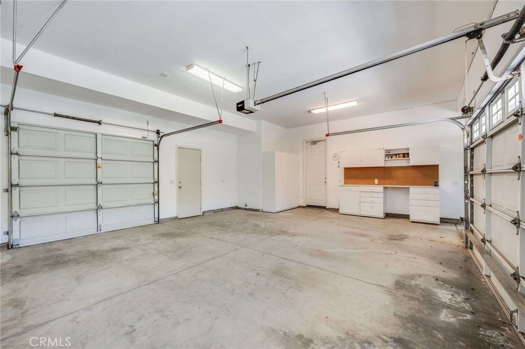 8911 Mustang Road
