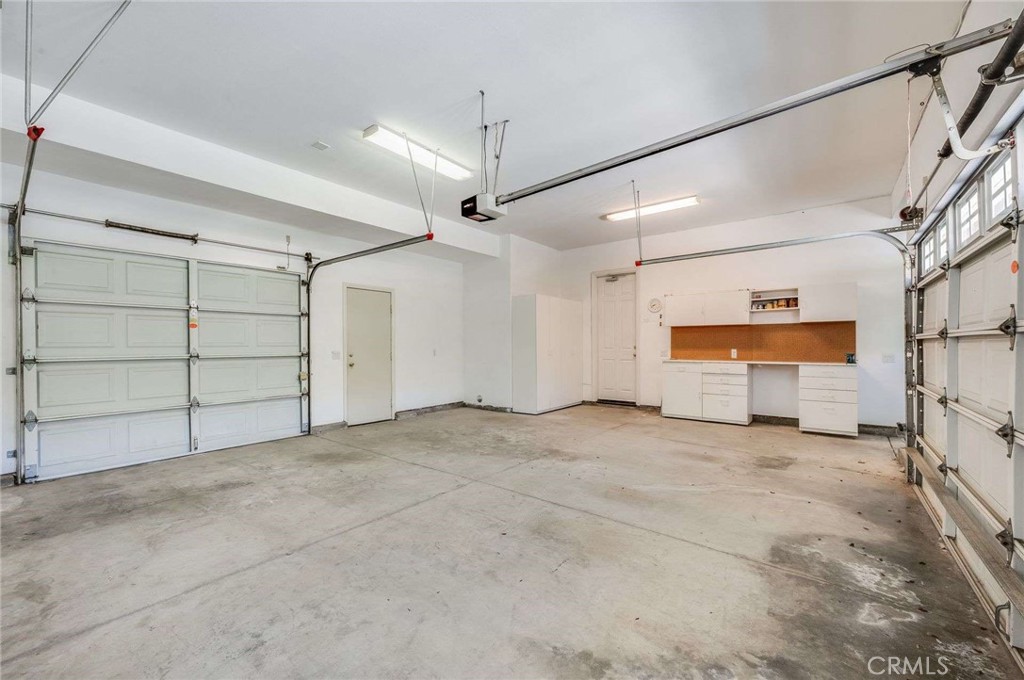 8911 Mustang Road