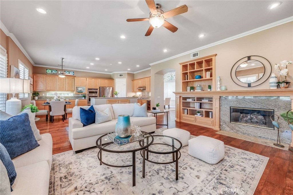 8911 Mustang Road