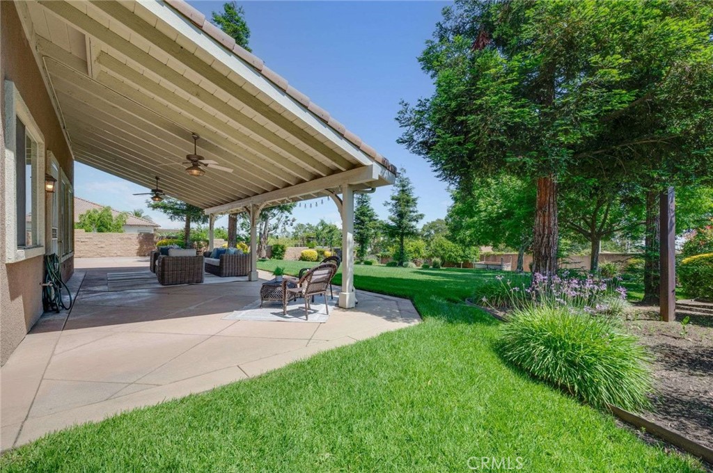 8911 Mustang Road