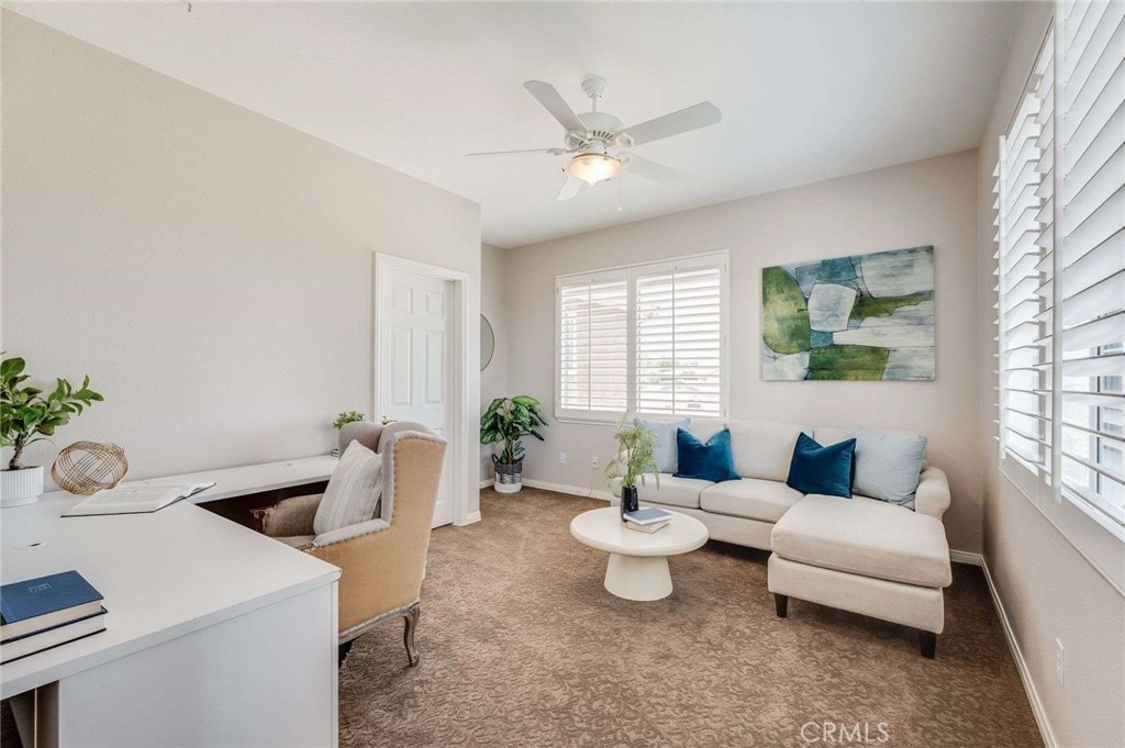 8911 Mustang Road