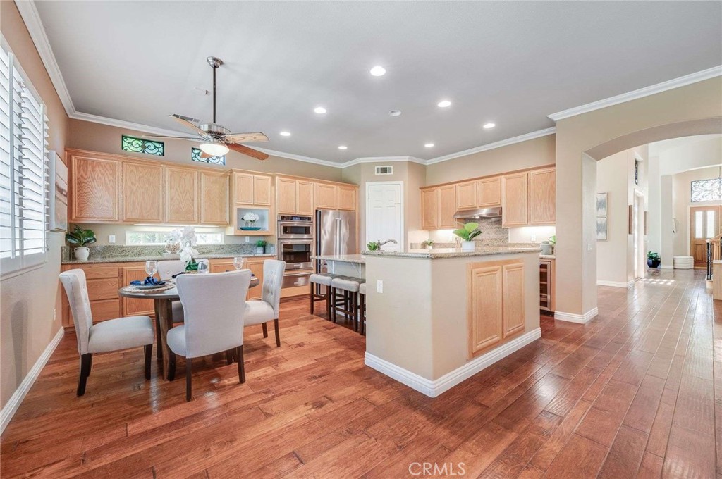 8911 Mustang Road