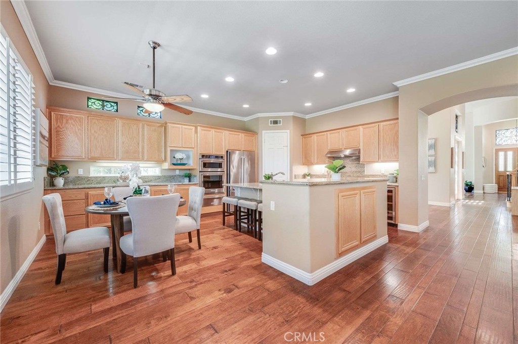 8911 Mustang Road
