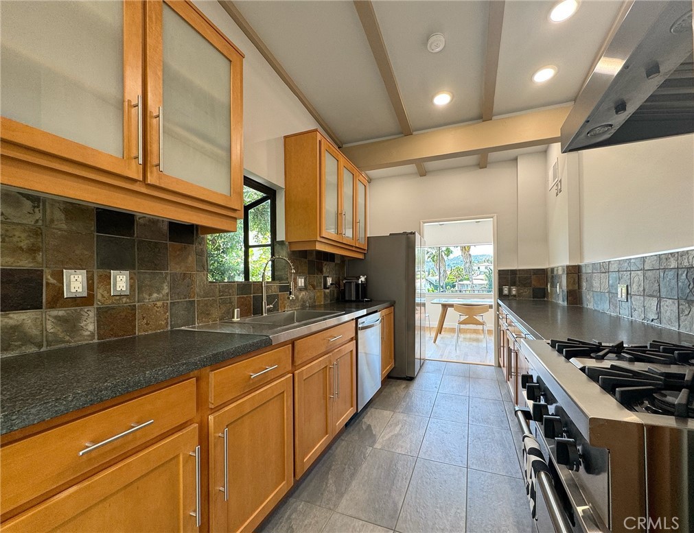 2307 El Contento Drive