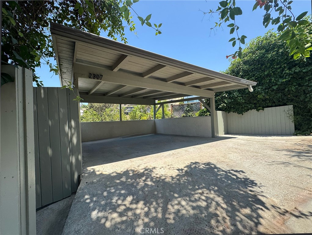 2307 El Contento Drive