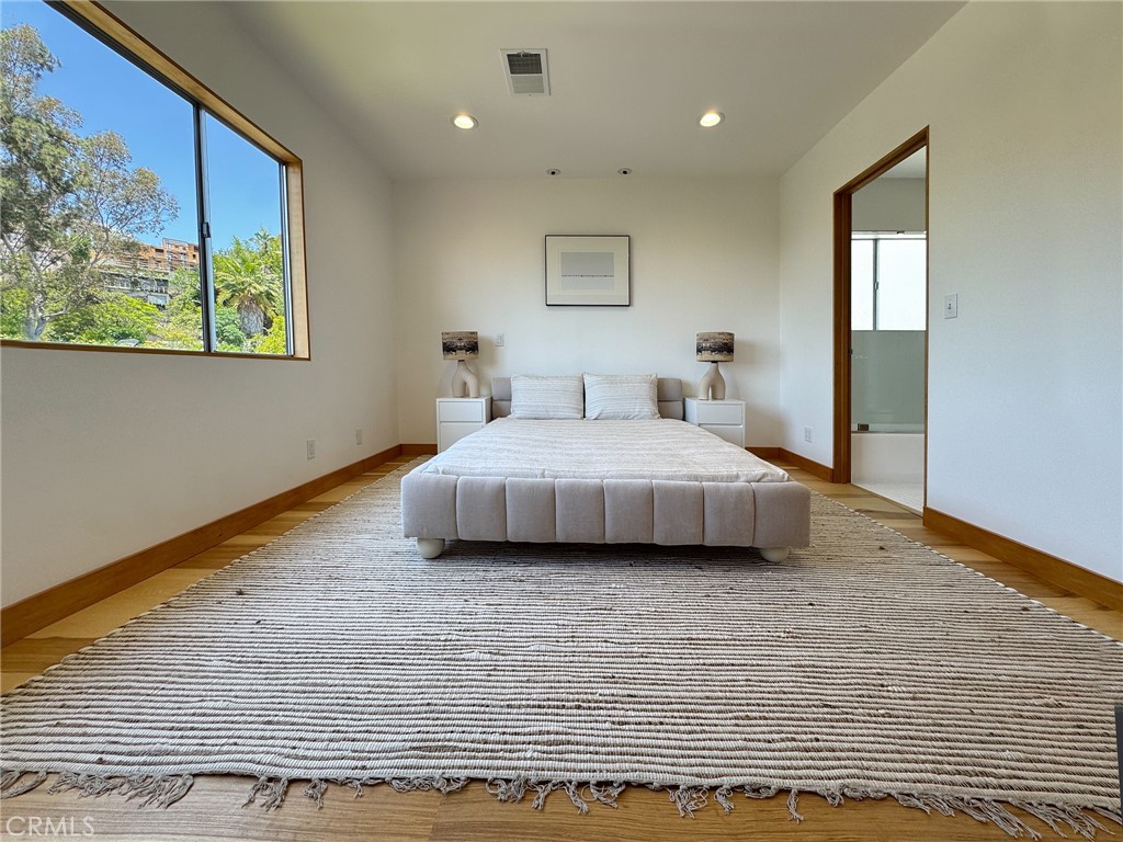 2307 El Contento Drive