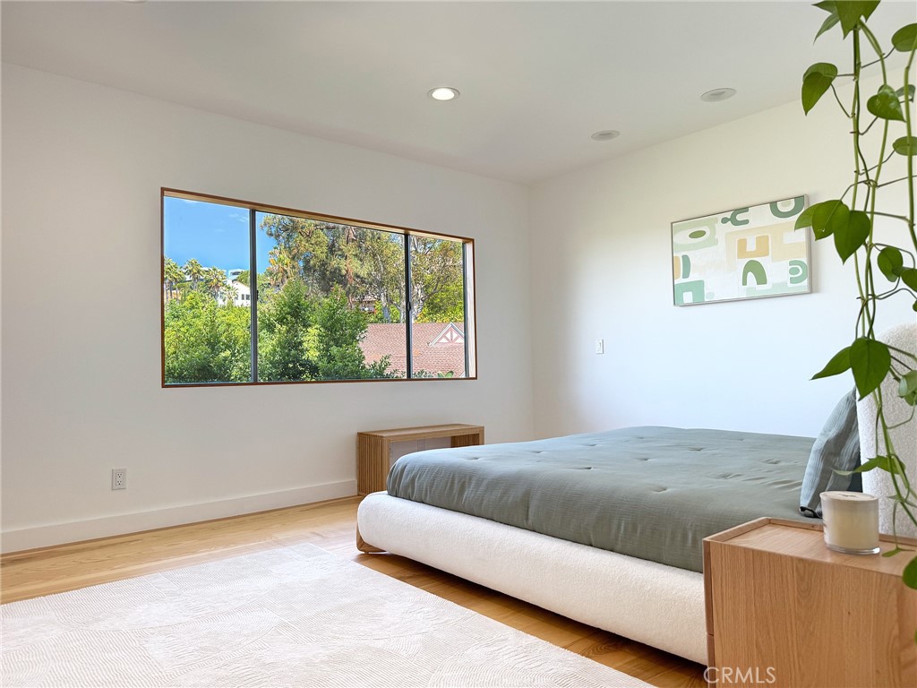 2307 El Contento Drive