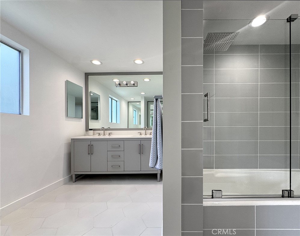 2307 El Contento Drive