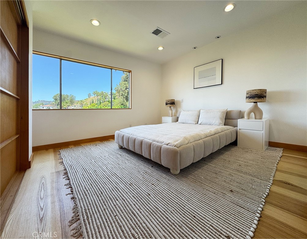 2307 El Contento Drive